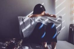 Chị gái phản đối quyết liệt yêu người từng ly hôn