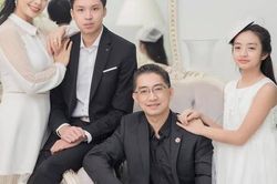 Nhân ngày 20/10, cựu người mẫu Thúy Hằng: '20 năm hôn nhân chúng tôi chưa một lần to tiếng'