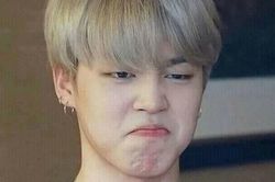 Khổ thân Jimin BTS, lại vừa gặp 'kẻ thù không đội trời chung'