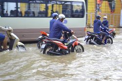 Triều cường dâng cao, Cần Thơ ngập nghiêm trọng