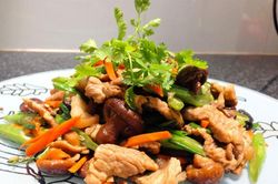 Mắc lỗi này, món xào tươi non mấy cũng không còn dưỡng chất
