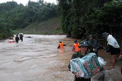 Quảng Bình: Lũ chồng lũ, hơn 34 nghìn nhà dân ngập trở lại
