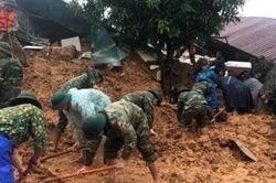 Đã tìm thấy 3 thi thể trong số 22 bộ đội bị núi lở vùi lấp