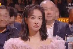 Biểu cảm khó hiểu khi nhìn 'đối thủ' Triệu Lệ Dĩnh, Tống Thiến có ý gì đây?