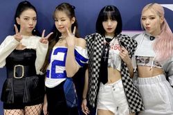 Tại sao Blackpink không có trưởng nhóm?