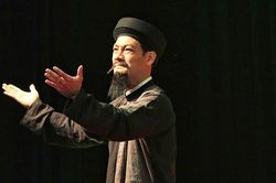 Diễn viên Quốc Thịnh: 'Nếu ai cũng bỏ sân khấu để đi làm việc khác thì...'