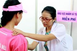 Ung thư vú không đáng sợ khi 90% có thể chữa khỏi nếu phát hiện sớm