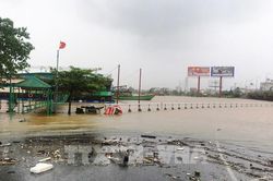 Khuyến cáo: Không đi qua tuyến đường ngập sâu tại Quảng Bình và Hà Tĩnh