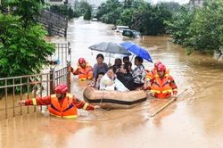 Nguy cơ rất cao xảy ra sạt lở đất vùng núi các tỉnh Hà Tĩnh, Quảng Bình, Quảng Trị, Thừa Thiên Huế