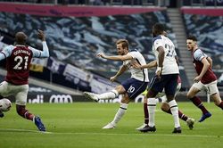 Harry Kane được ca ngợi là một trong những 'chân chuyền' hay nhất thế giới