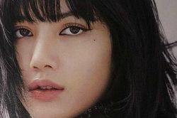 Choáng với độ nổi tiếng của Lisa tại Thái Lan do chính Blackpink tiết lộ