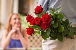 Truyện cười: Nhắc khéo chồng vô tâm