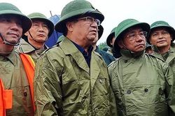 Phó Thủ tướng Trịnh Đình Dũng: Ưu tiên bảo đảm an toàn tối đa tính mạng, tài sản nhân dân