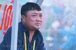 Giữ chắc ngôi đầu V.League, HLV Trương Việt Hoàng gửi chiến thư cho Hà Nội FC