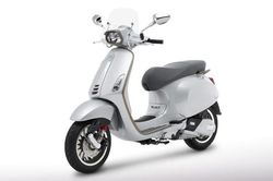 Vespa chỉ sản xuất 1010 xe Sprint 150 bản đặc biệt cho thị trường Thái Lan