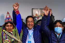 Bầu cử Bolvia: Ứng cử viên Carlos Mesa thừa nhận chiến thắng của MAS