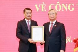 Thống đốc Ngân hàng Nhà nước Lê Minh Hưng giữ chức Chánh Văn phòng TƯ Đảng