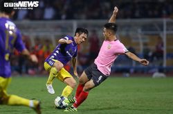 Trực tiếp Hà Nội FC 1-0 Hồng Lĩnh Hà Tĩnh: Văn Quyết lập công