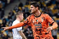 Morata lập cú đúp trong trận thắng của Juventus