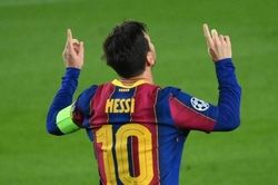 Messi lập kỷ lục độc nhất Cúp C1 ở đại thắng 5 sao của Barca
