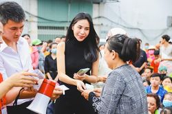 Công Vinh: 'Thủy Tiên về đến nhà, tôi mới hết lo lắng'