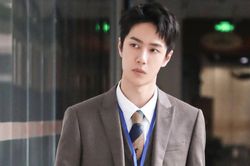 Sau thời gian khổ cực luyện tập, chữ viết của Vương Nhất Bác tiến bộ hay dậm chân tại chỗ?