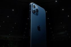 Lộ dung lượng pin của iPhone 12 Pro Max khiến iFan 'tụt cảm xúc'