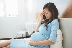 Tổng hợp các phương pháp tự nhiên hỗ trợ giảm triệu chứng cảm cúm ở phụ nữ mang thai
