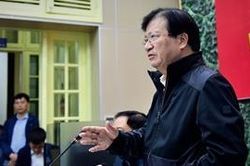 Ưu tiên số 1: Cứu trợ khẩn cấp lương thực, thực phẩm cho người dân vùng lũ