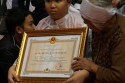 Hình ảnh xót xa trong lễ viếng 22 quân nhân Đoàn 337 hy sinh tại Quảng Trị
