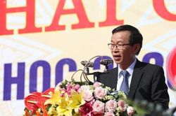Hiệu trưởng trường sư phạm truyền cảm hứng về phẩm chất người làm nghề giáo