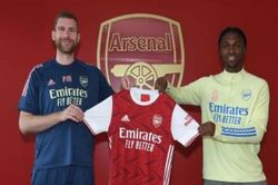 Arsenal chiêu mộ thành công tiền vệ Zane Monlouis