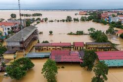 Rủi ro thiên nhiên ngày càng nặng nề