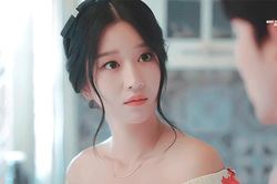 Seo Ye Ji xác nhận đóng phim 'yêu tinh' sau màn lộ ngực trên thảm đỏ