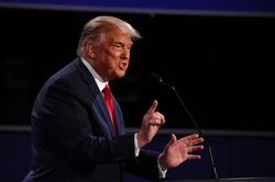Chuyên gia: Trump gây ấn tượng hơn Biden