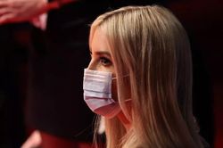 Ivanka Trump: Joe Biden 'chỉ biết nói miệng, không hành động'