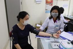 Sốt xuất huyết giảm, nhưng không thể chủ quan