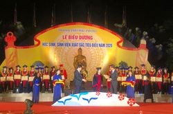 Hải Phòng dành 1,3 tỷ đồng khen thưởng học sinh, sinh viên xuất sắc