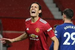 Solskjaer hồ hởi Cavani, Pogba đến lúc rời MU