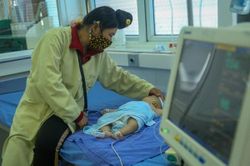 Nóng: Đã có kết luận 21 ca tai biến nặng sau tiêm chủng, không trường hợp nào do vaccine