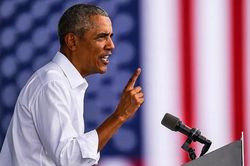 Ông Obama công kích trực diện Tổng thống Trump