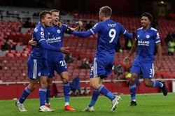 CLB Arsenal thua thảm bại tại sân nhà