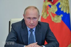 Tổng thống Nga Vladimir Putin đưa ra các bước nhằm cứu vãn INF