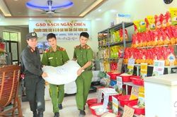 Công an tỉnh Vĩnh Phúc vì miền Trung yêu thương