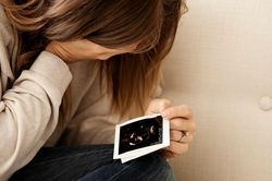 'Đớn đau nhất là khi tôi buộc phải vượt qua 3 lần sẩy thai'