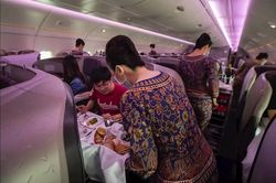 Biến máy bay thành nhà hàng cao cấp