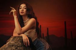 Kaity Nguyễn quyến rũ 'hút hồn' trong bộ ảnh Halloween