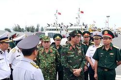 Chủ động 'dàn quân' chống bão số 9