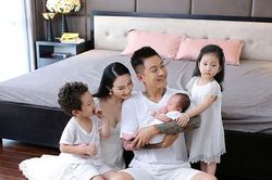 Tuấn Hưng ra sao sau thời gian tạm nghỉ hát, bị tiếng 'ăn bám vợ'?