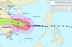 Dự báo thời tiết: Cập nhật tin bão khẩn cấp cơn bão số 9; Cảnh báo mưa rất to, nước dâng cao tại các tỉnh ven biển